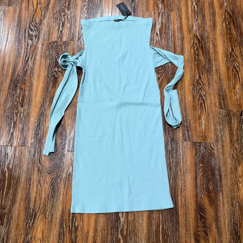 NWT Revamped Women's Light Blue Ribbed Strapless Midi Tube Dress Tie Waist Sz L - Picture 2 of 9